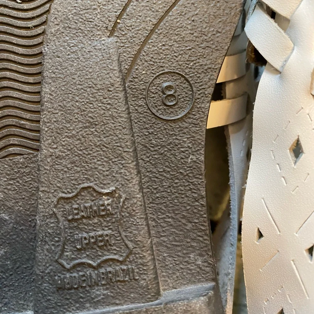 Romano white leather slip on hurarache sandals. 8 - Picture 13 of 14
